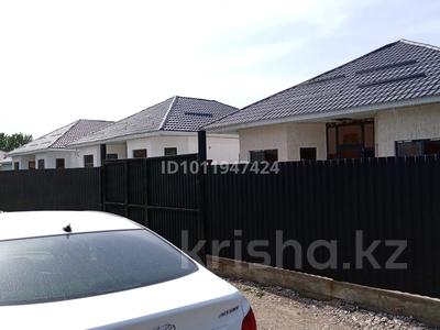 Отдельный дом · 4 комнаты · 120 м² · 5 сот., Алтынсарина 52 — Рядом со школой за 49 млн 〒 в Жанатурмысе