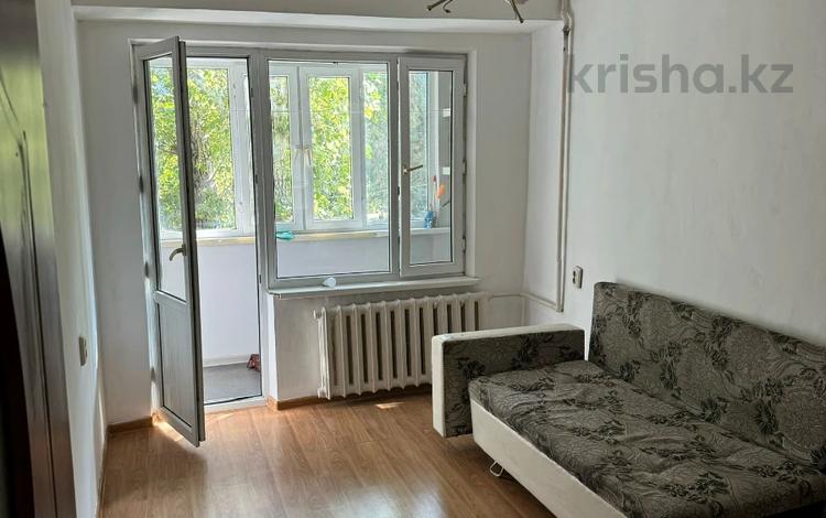 2-комнатная квартира, 45 м², 2/3 этаж помесячно, мкр Дорожник 6