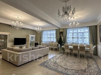 5-комнатная квартира, 243 м², 2/5 этаж, Омаровой за 165 млн 〒 в Алматы, Медеуский р-н