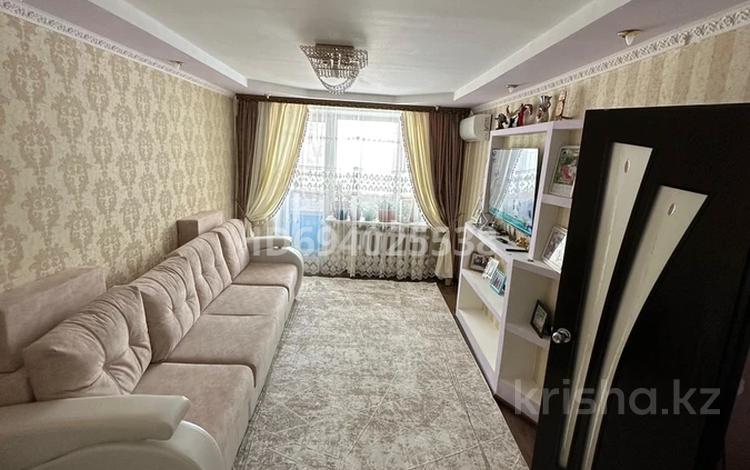 3-комнатная квартира · 82.6 м² · 1/2 этаж, 12мкр — Простаквашино за 25 млн 〒 в Балхаше — фото 2