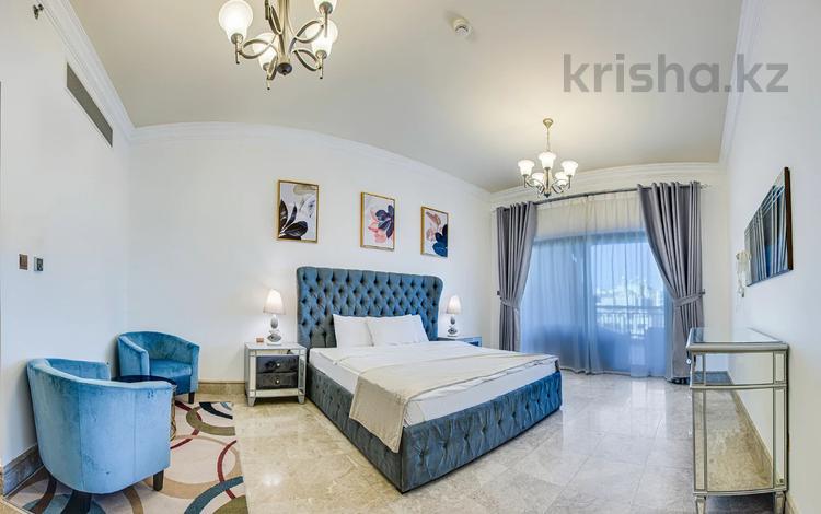 2-комнатная квартира · 120 м², Palm jumeirah 1 за 2.1 млн ₸ в Дубае — фото 2