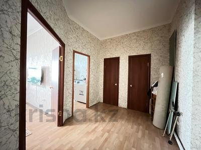 2-бөлмелі пәтер · 100 м² · 2/10 қабат, Кумисбекова 3a, бағасы: 35 млн ₸ в Астане, Сарыарка р-н