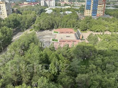 4-комнатная квартира · 203 м² · 10/11 этаж, Лободы 29/2 за 100 млн 〒 в Караганде