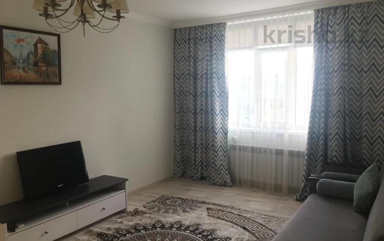 1-комнатная квартира, 43 м², 6/8 этаж помесячно, Бухар Жырау 36