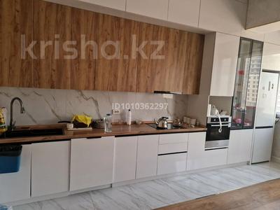 3-бөлмелі пәтер · 83 м² · 2/13 қабат, 17-й мкр 115, бағасы: 40 млн ₸ в Актау