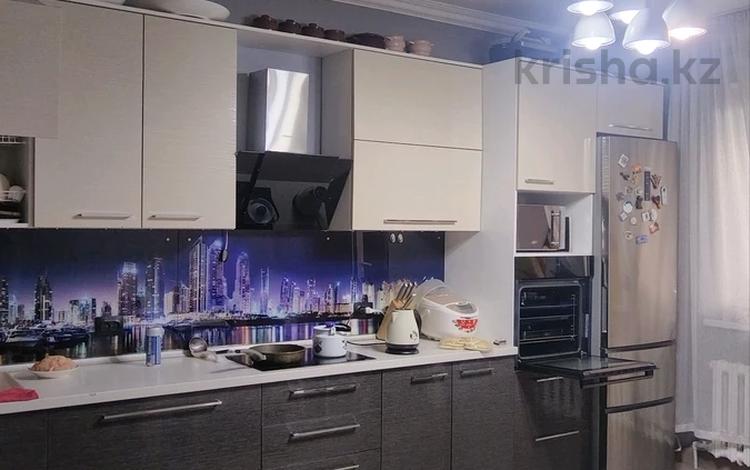 2-комнатная квартира · 70 м² · 5/16 этаж, Шевченко за 500 000 ₸ в Алматы, Алмалинский р-н — фото 2