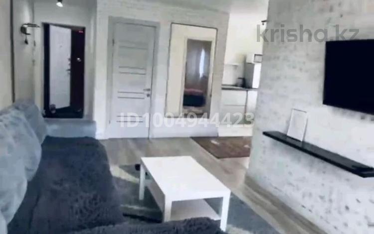 2-комнатная квартира · 46 м² · 2/5 этаж, мкр Новый Город, Бухар Жырау 61 — Бухар Жырау за 20 000 ₸ в Караганде, Казыбек би р-н — фото 3