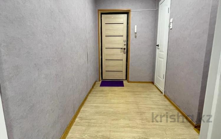 1-бөлмелі пәтер · 34 м² · 1/5 қабат, шакарима 93, бағасы: 13 млн ₸ в Усть-Каменогорске — фото 2