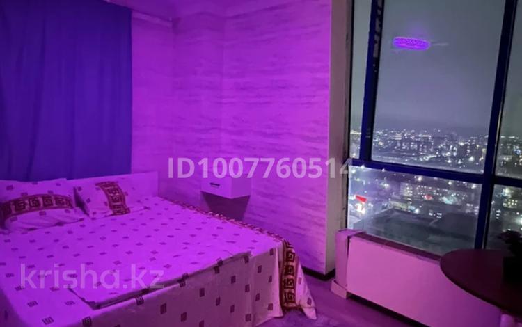 3-комнатная квартира · 65 м² · 22/24 этаж, Богенбай батыра 56а — Бизнес центр Фаворит за 18 000 ₸ в Астане, р-н Байконур — фото 2