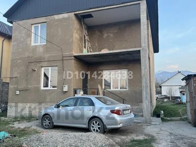 Отдельный дом · 7 комнат · 250 м² · 10 сот., Калдаякова 1 — Жаханова за 56 млн ₸ в Кызылкайрат