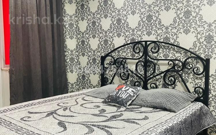 1-комнатная квартира · 33 м² · 3/5 этаж, мкр Новый Город, Гоголя 55 — Юбилейный магазин за 1 500 〒 в Караганде, Казыбек би р-н — фото 2