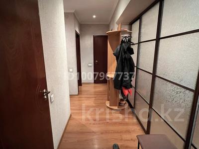 4-бөлмелі пәтер · 90 м² · 4/5 қабат, мкр Самал-2 2, бағасы: 650 000 ₸ в Алматы, Медеуский р-н