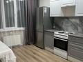 1-комнатная квартира · 40 м² · 1/9 этаж, мкр Уркер, E-67 8 за 28 млн ₸ в Астане, Нура р-н — фото 3