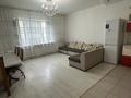 2-комнатная квартира · 75 м² · 5/7 этаж, Туран 14/1 за 300 000 ₸ в Астане, Нура р-н — фото 5