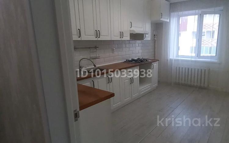 2-комнатная квартира · 69.5 м² · 5/5 этаж, Жана за 23.5 млн ₸ в Уральске — фото 2