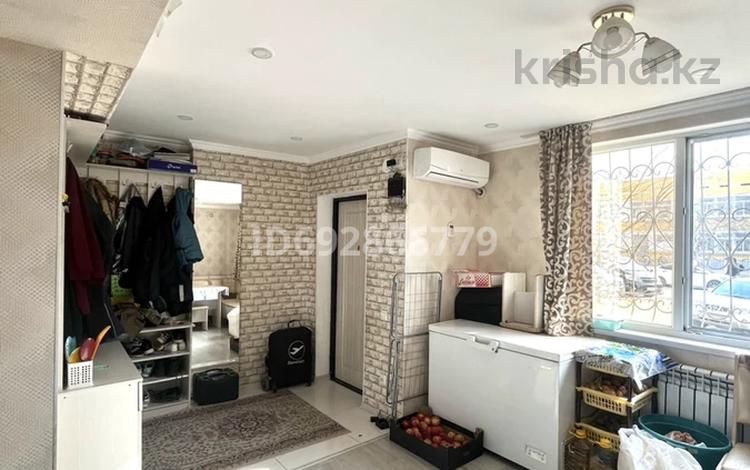 2-комнатная квартира, 74 м², 1 этаж, 13-й мкр 50А за 15 млн 〒 в Актау, 13-й мкр — фото 2