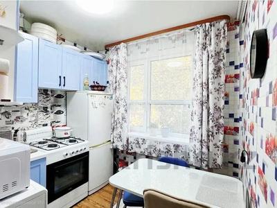 3-комнатная квартира · 56.4 м² · 1/5 этаж, ул. Абая 42 за 10.7 млн 〒 в Темиртау