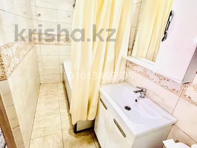 3-комнатная квартира · 117 м² · 10/18 этаж, мкр Тастак-2, Брусиловский за 400 000 ₸ в Алматы, Алмалинский р-н