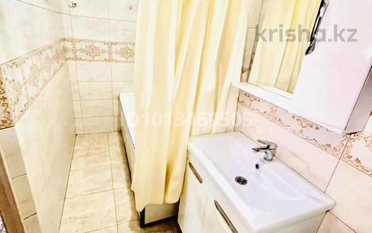 3-комнатная квартира · 117 м² · 10/18 этаж, мкр Тастак-2, Брусиловский за 400 000 ₸ в Алматы, Алмалинский р-н — фото 7
