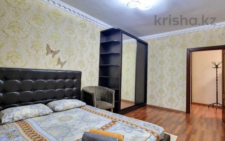 2-комнатная квартира · 76 м² · 13/19 этаж, Брусиловского за 42.5 млн ₸ в Алматы, Алмалинский р-н — фото 2