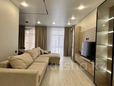 3-комнатная квартира · 90 м² · 9/10 этаж, Строителей 33/4 за 380 000 〒 в Караганде