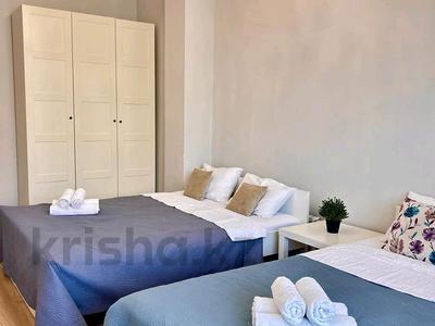 3-комнатная квартира · 90 м² · 7/9 этаж, Кабанбай батыра 60 за 35 000 ₸ в Астане, Есильский р-н