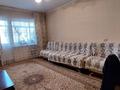 2-бөлмелі пәтер · 55 м² · 3/5 қабат, мкр Самал 51, бағасы: 14 млн ₸ в Таразе — фото 5