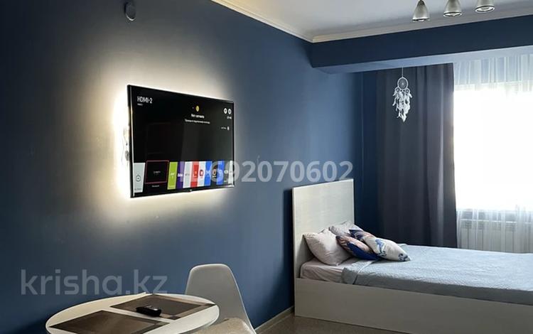 1-бөлмелі пәтер · 30 м² · 3/12 қабат, Шевченко 85, бағасы: 18 000 ₸ в Алматы, Алмалинский р-н — фото 84