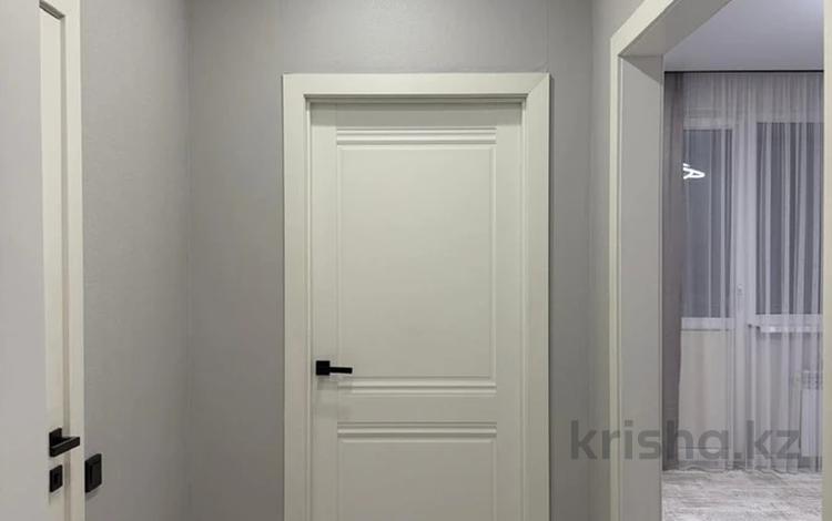 2-бөлмелі пәтер · 45 м² · 2/9 қабат, Туран 55/11 — Орынбор, бағасы: 15 000 ₸ в Астане, Нура р-н — фото 2