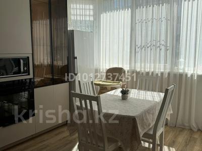 3-бөлмелі пәтер · 81.1 м² · 6/10 қабат, мкр Жетысу-4 24 — Абая-Момышулы, бағасы: 64.5 млн ₸ в Алматы, Ауэзовский р-н