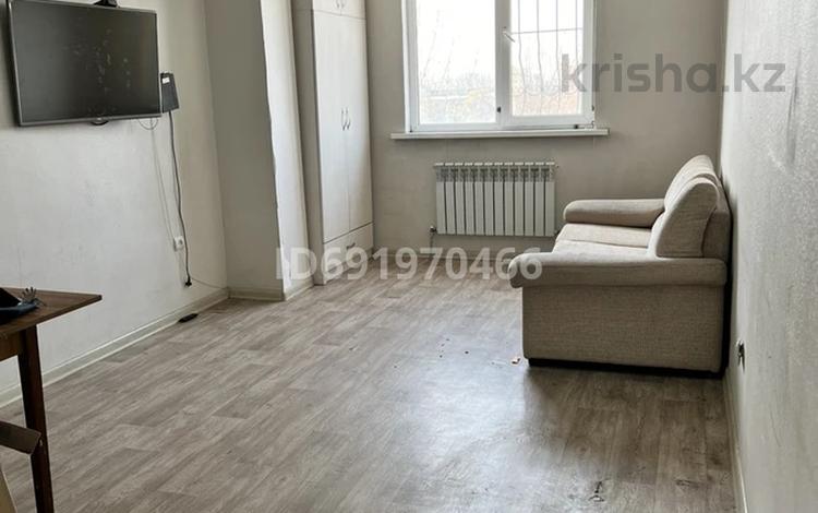 1-комнатная квартира, 30 м², 4/10 этаж помесячно, Райымбека 481/1 — Сайна