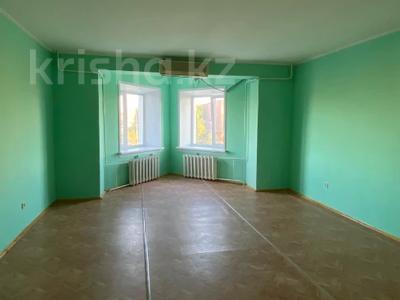 4-бөлмелі пәтер · 125 м² · 3/5 қабат, Ауэзова 4В, бағасы: 29.5 млн ₸ в Аксу