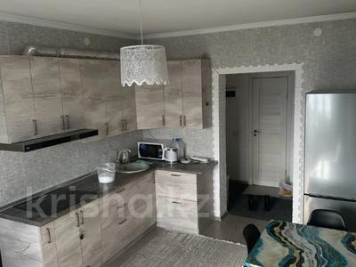 2-комнатная квартира · 46 м² · 10/10 этаж, мкр Аксай-5, мкр Аксай, Б. Момышулы 25 за 31.5 млн ₸ в Алматы, Ауэзовский р-н