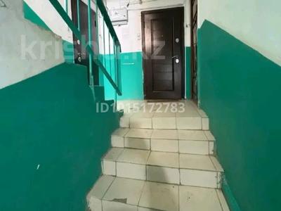 2-бөлмелі пәтер · 48 м² · 2/5 қабат, СМП 163 ш/а., 5 — Дина базар арты, бағасы: 13.8 млн ₸ в Атырау, мкр СМП 163