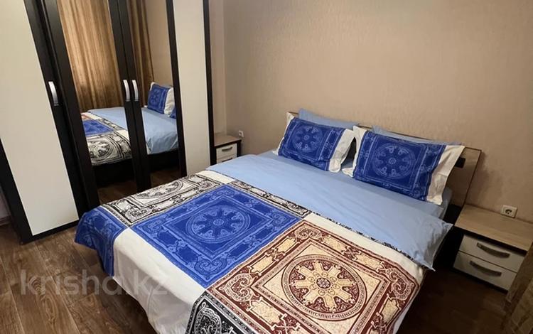 2-бөлмелі пәтер · 60 м² · 2/5 қабат, Байсеитовой 40 — Сатпаева, бағасы: 25 000 ₸ в Алматы, Медеуский р-н — фото 19