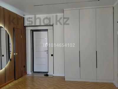 1-бөлмелі пәтер · 54 м² · 5/5 қабат, Алтын орда ш/а. 25 а — 80 школа, бағасы: 21.5 млн ₸ в Актобе, мкр. Алтын орда