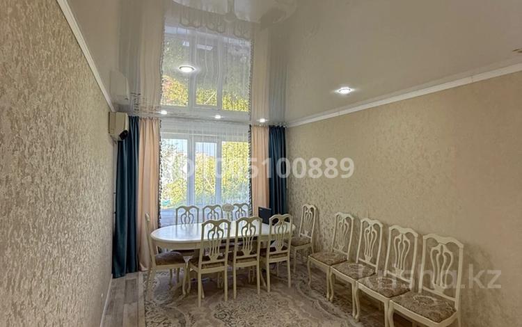 3-бөлмелі пәтер · 70 м² · 5/5 қабат, мкр Кунаева — Мкр кунаева, бағасы: 25 млн ₸ в Уральске — фото 2