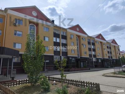 2-бөлмелі пәтер · 58 м² · 1/4 қабат, жилой массив Есет Батыр, 1 мкр 32 — 78 -мектеп гимназия қасы, бағасы: 18 млн 〒 в Актобе