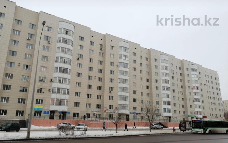 3-комнатная квартира, 90 м², 3/9 этаж помесячно, Сауран 9 — №59-№89шко- Алматы- Ботан.Сад- АбуДаби- Керуен- АзияПарк- ЖанибекКерей- Акмешит