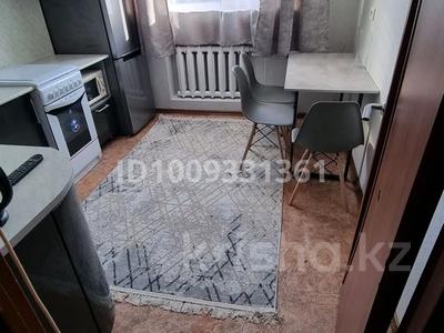 2-бөлмелі пәтер · 54 м² · 2/5 қабат, 40 квартал 1, бағасы: 12 000 ₸ в Семее
