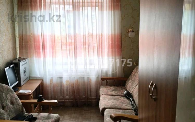 3-бөлмелі пәтер · 60 м² · 2/5 қабат, Парковая 134, бағасы: 17 млн ₸ в Рудном — фото 2