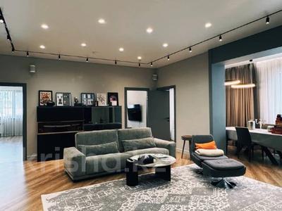 3-комнатная квартира · 143.6 м² · 13/14 этаж, Мкр. Самал-3 15 за 185 млн 〒 в Алматы