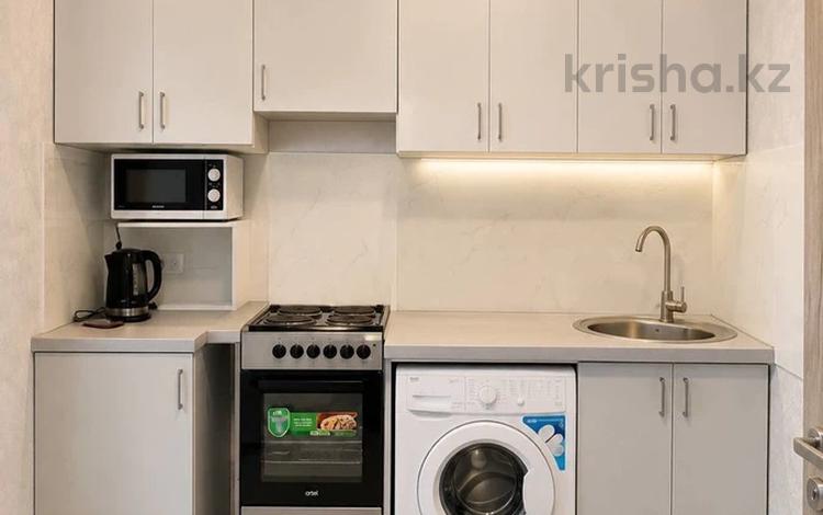 1-бөлмелі пәтер · 40 м² · 12/17 қабат, Толе би 185А, бағасы: 37 млн ₸ в Алматы, Алмалинский р-н — фото 2