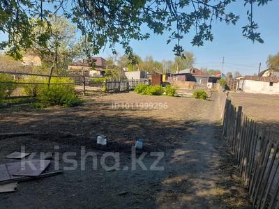 Часть дома · 2 комнаты · 100 м² · 5.5 сот., Кутузовп 18 — Заезд с панфилова за 6 млн ₸ в Петропавловске