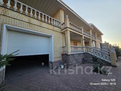 Отдельный дом · 8 комнат · 820 м² · 27 сот., Соц.город за 110 млн 〒 в Темиртау