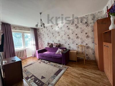 1-комнатная квартира, 33 м², 3/5 этаж помесячно, мкр Орбита-4 11 — Саина за 200 000 〒 в Алматы, Бостандыкский р-н