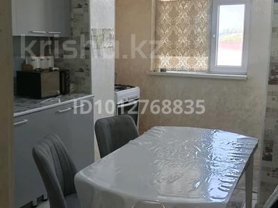 3-бөлмелі пәтер · 68 м² · 2/3 қабат, 1мкр ул. Мира 7 — Базар. Қазақтелеком. Доль дороги, бағасы: 14 млн ₸ в Жанаозен