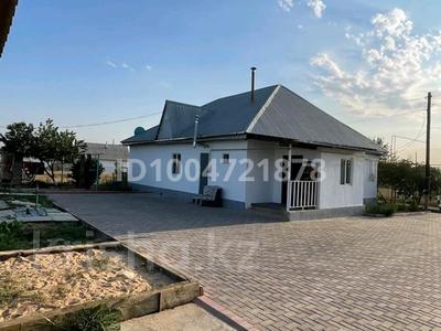 Дача · 4 комнаты · 156 м² · 10 сот., Дача Дружба 8лин 32 за 20 млн 〒 в Байкент