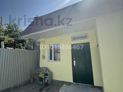 Отдельный дом · 3 комнаты · 70 м² · 1 сот., Төретай 69 за 26 млн ₸ в Алматы, Жетысуский р-н