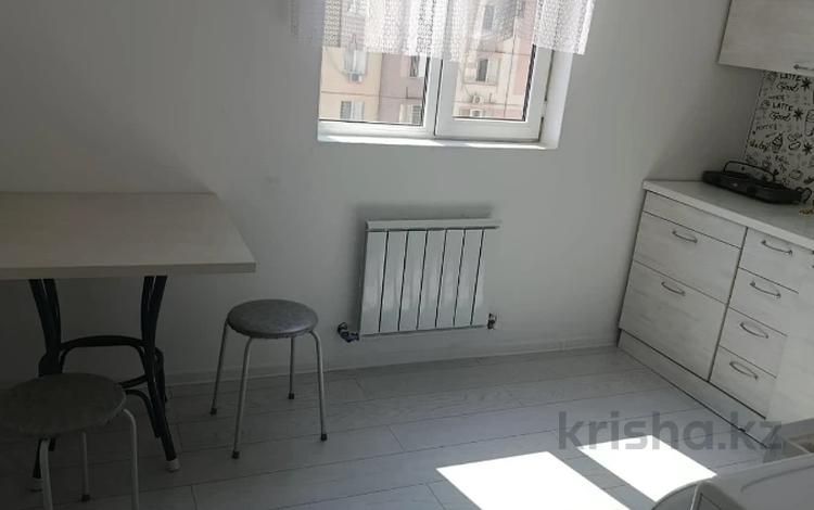 1-комнатная квартира · 37 м² · 11/12 этаж, 1-я улица за ~ 25 млн ₸ в Алматы, Алатауский р-н — фото 2